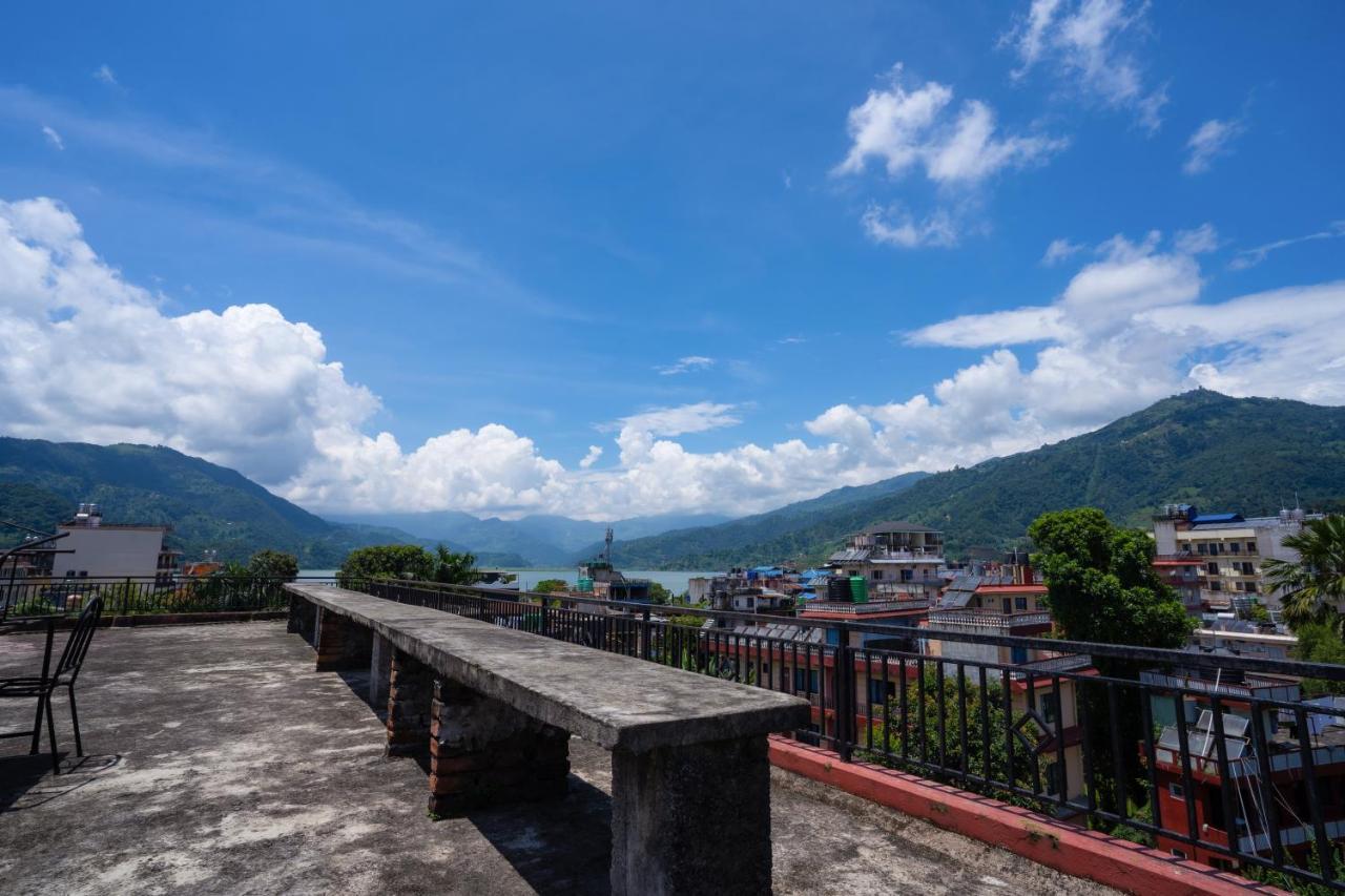 Butterfly Lodge Pokhara Exterior foto